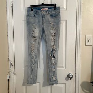 light washed skinny rue 21 jeans with front and back rips